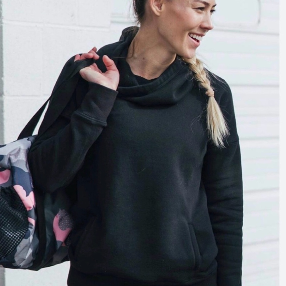ZYIA Black Oh So Soft Cowl Neck Hoodie Medium